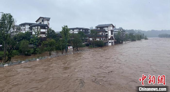 四川暴雨、山洪、地質(zhì)災(zāi)害氣象風(fēng)險(xiǎn)預(yù)警齊發(fā)